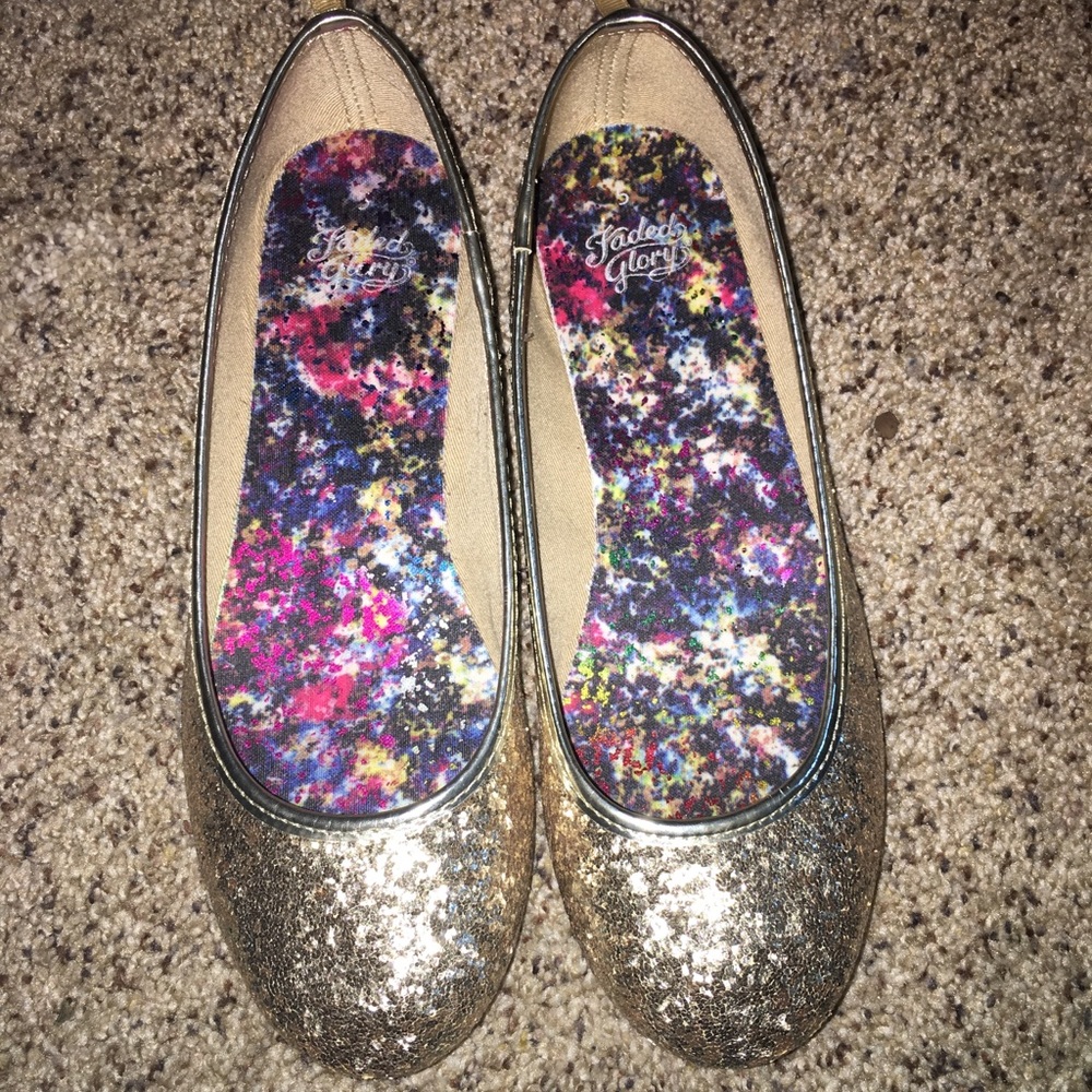 Gold flats